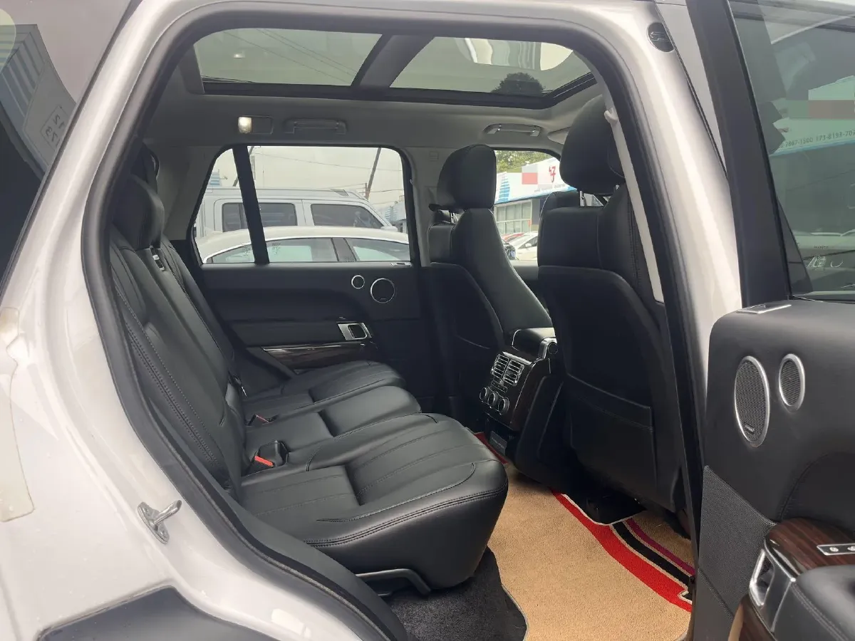 2016 Land Rover Range Rover Evoque 2.0T 241HP L4 9AT,autocango,china used car exporter,china ev exporter,chinese used car exporter,chinese used ev exporter