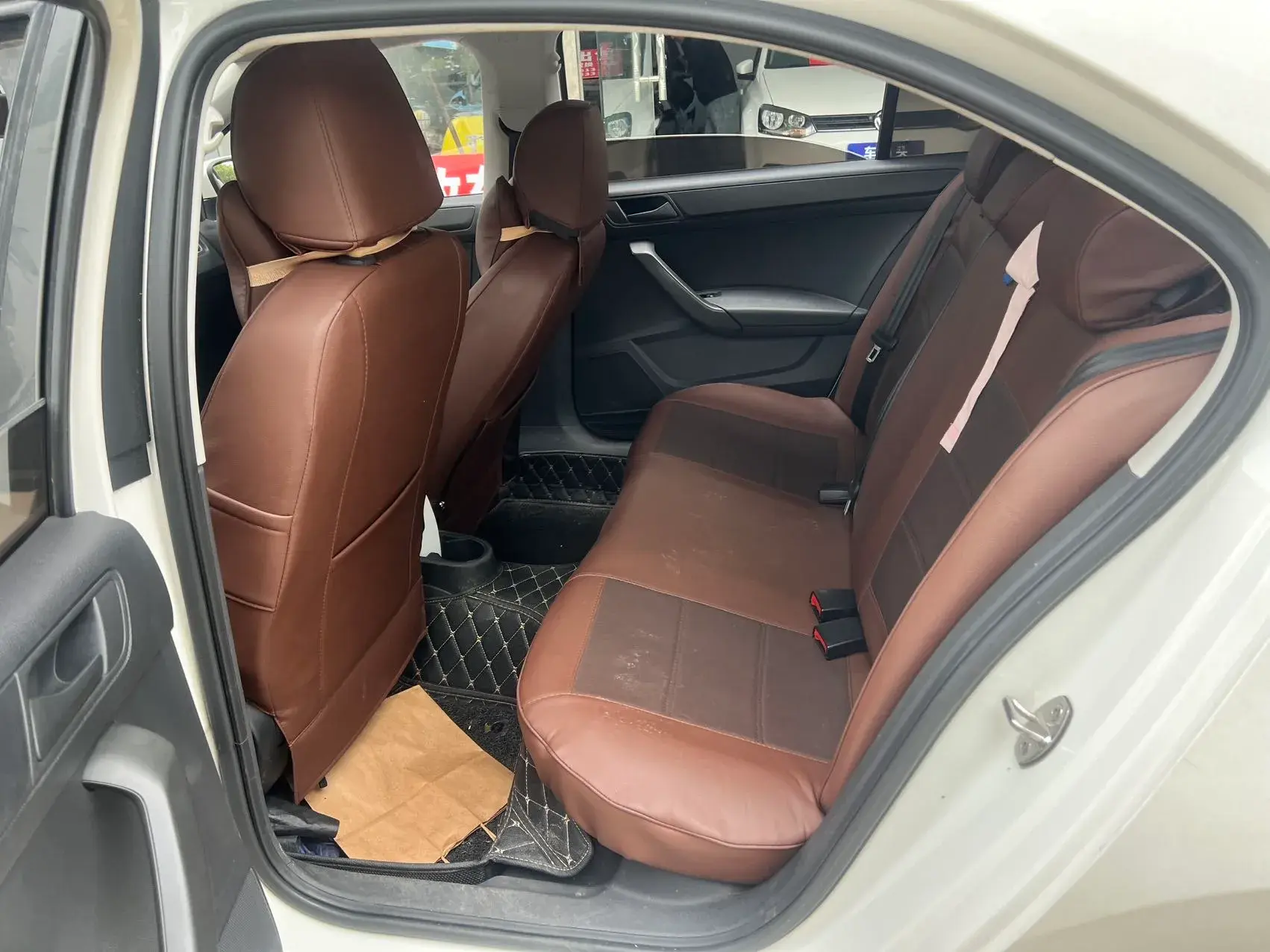 2018 SKODA RAPID thumbnail 4