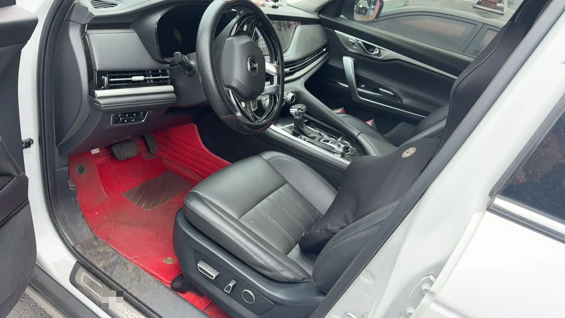 2019 CHANGAN CS95 thumbnail 4