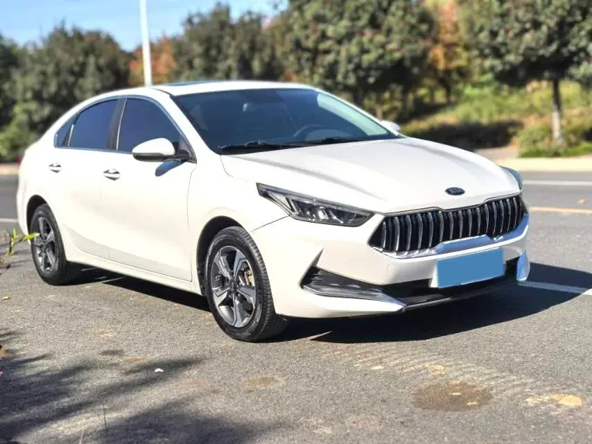 2020 KIA K3 thumbnail 3