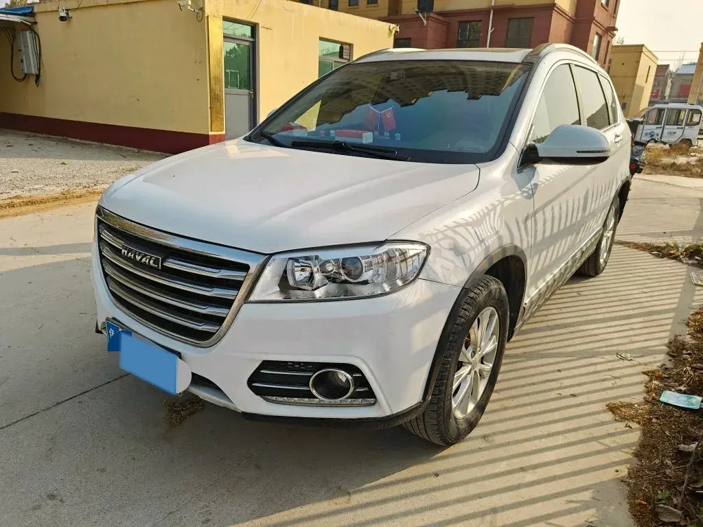 2019 HAVAL H6 view 1