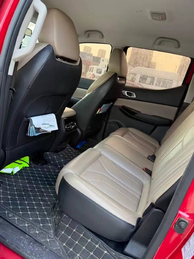 2024 ChangAn Hunter 2.0T 190HP L4 REEV 31.18KWH,autocango,china used car exporter,china ev exporter,chinese used car exporter,chinese used ev exporter