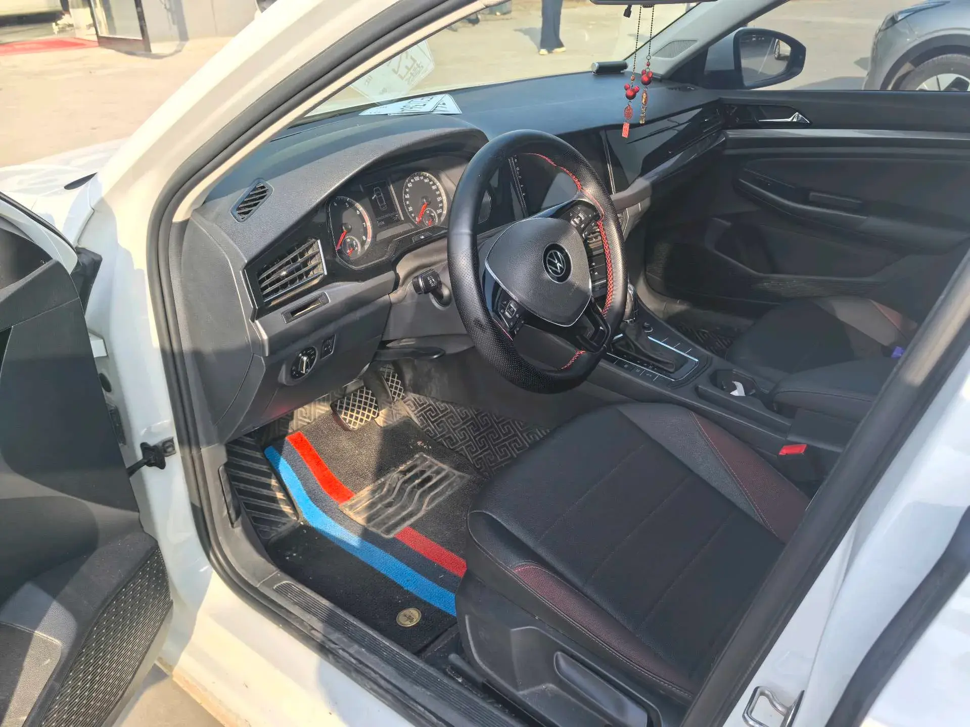 2021 VOLKSWAGEN BORA thumbnail 2