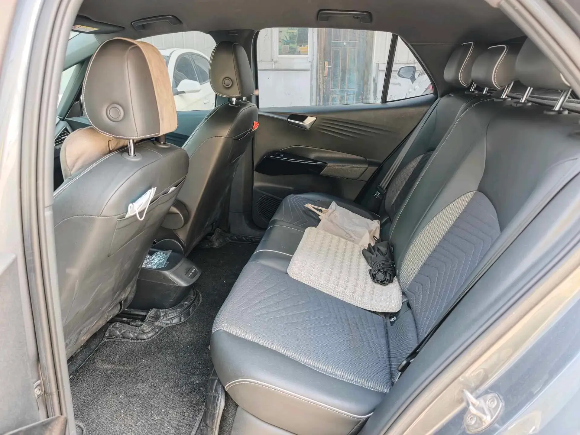 2023 VOLKSWAGEN ID.3 thumbnail 4