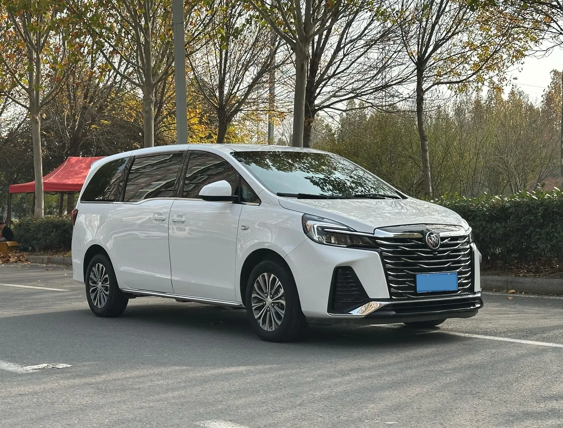 2023 BUICK GL8 thumbnail 3