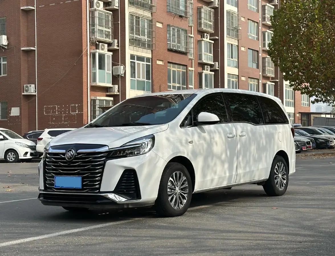 2023 Buick GL8 2.0T 237HP L4 9AT