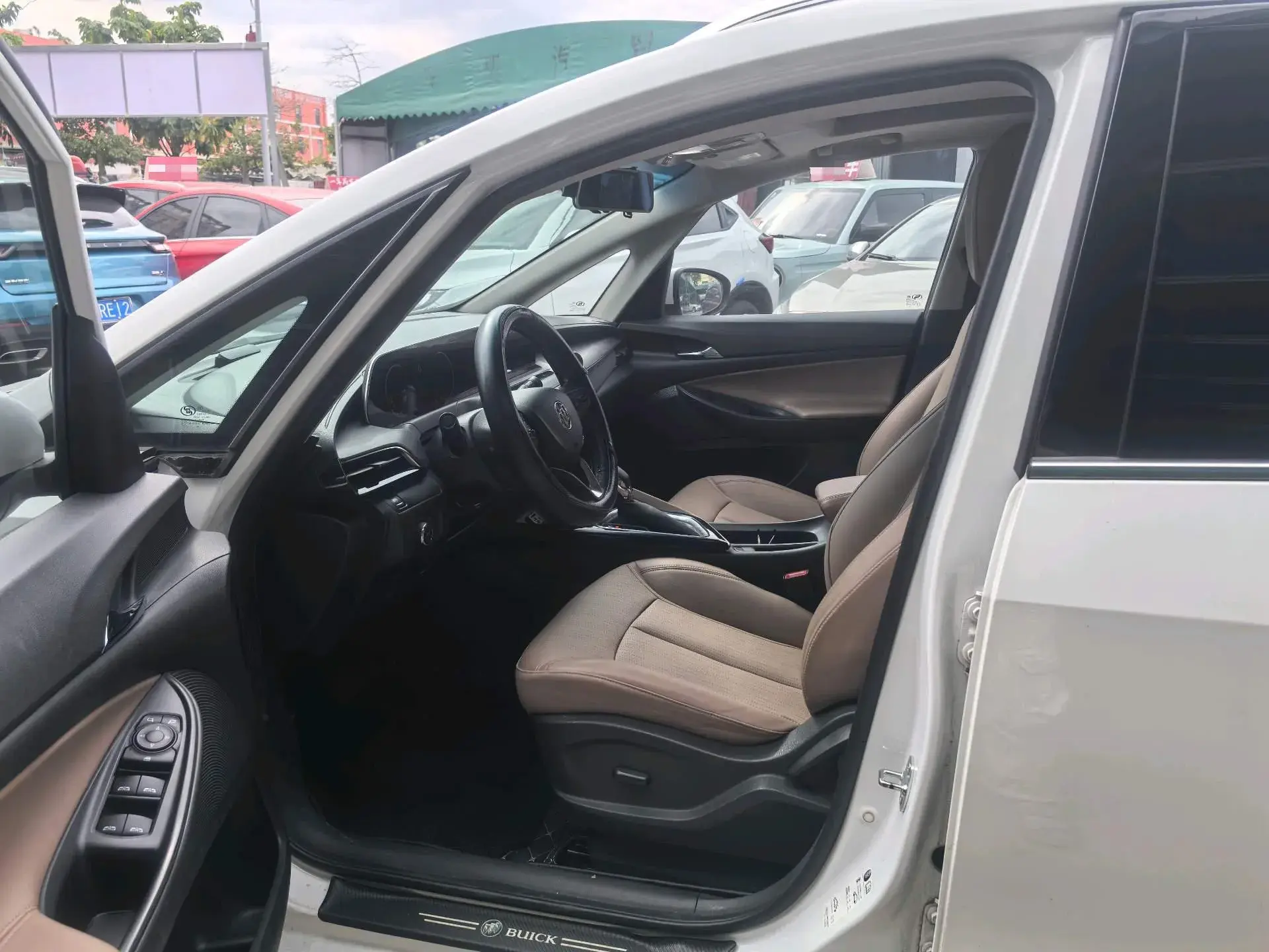 2021 BUICK GL6 thumbnail 4