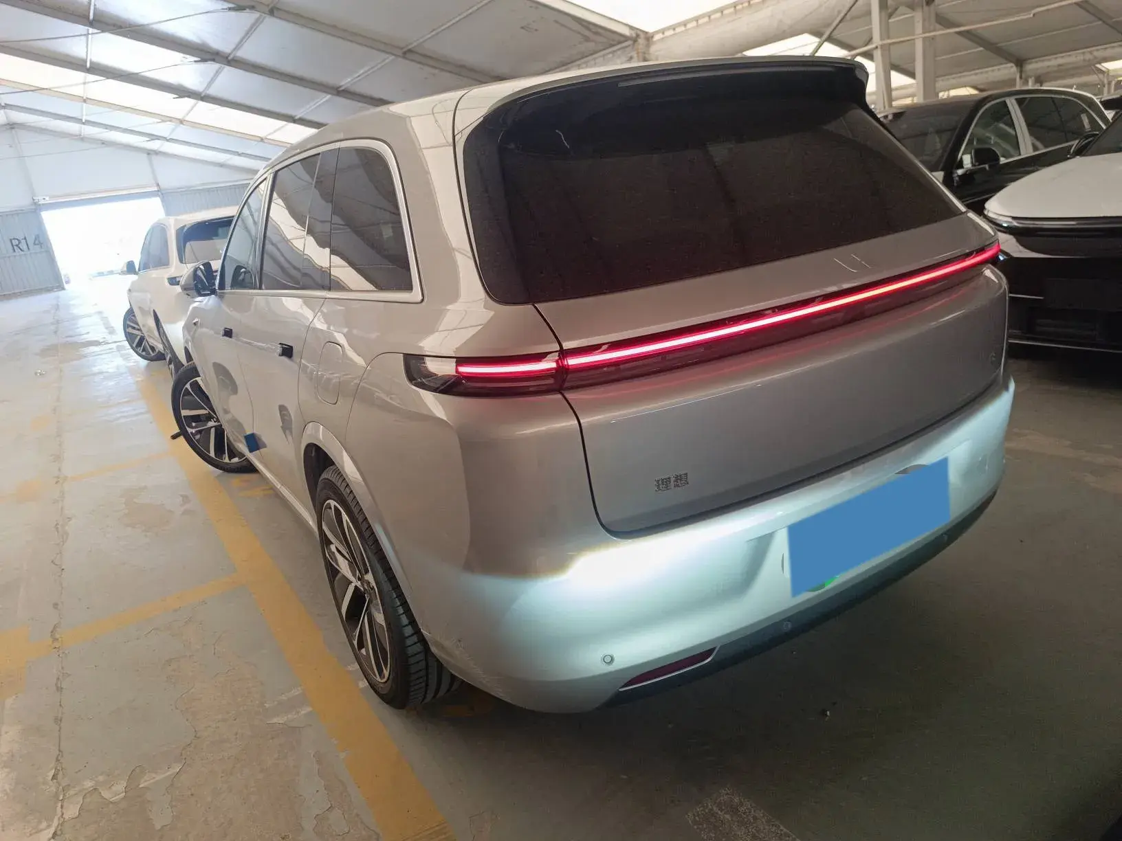 2024 LI L8 thumbnail 3