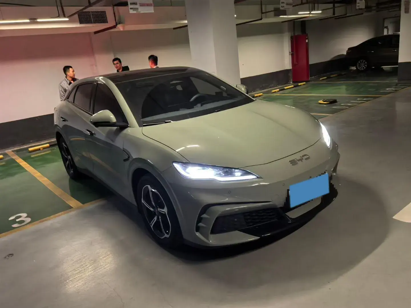 2025 BYD SEAL06GT thumbnail 2