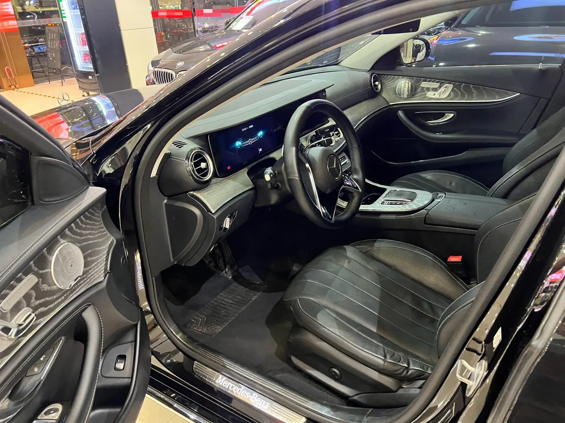 2021 MERCEDES-BENZ E thumbnail 2