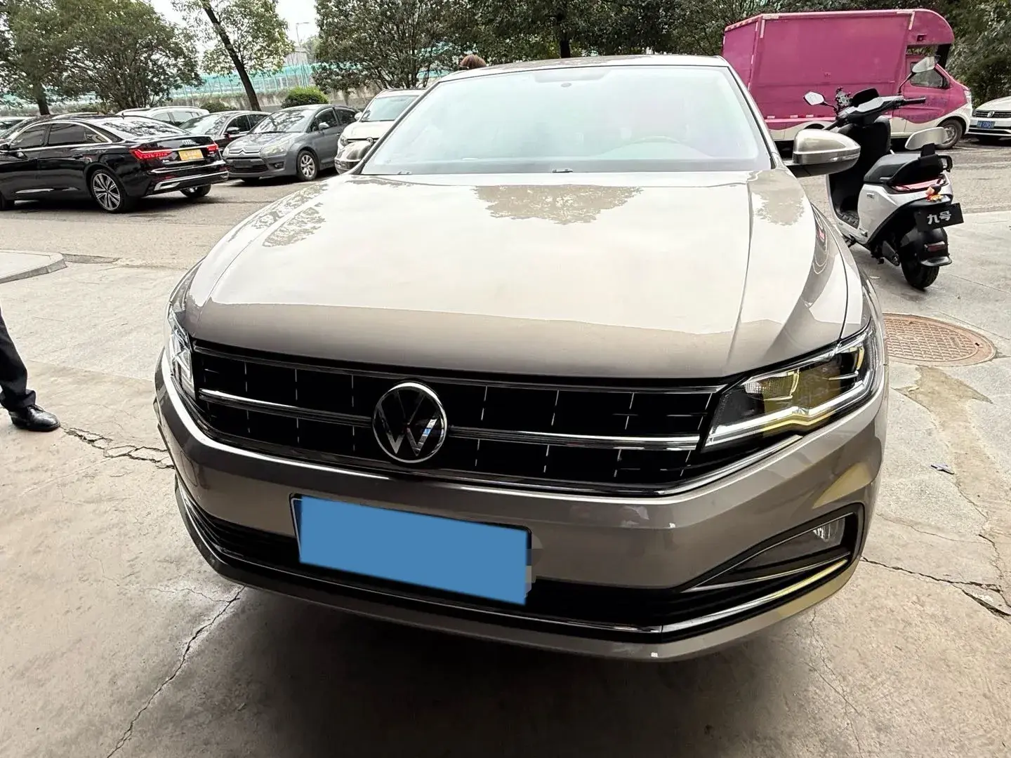 2021 VOLKSWAGEN BORA thumbnail 2