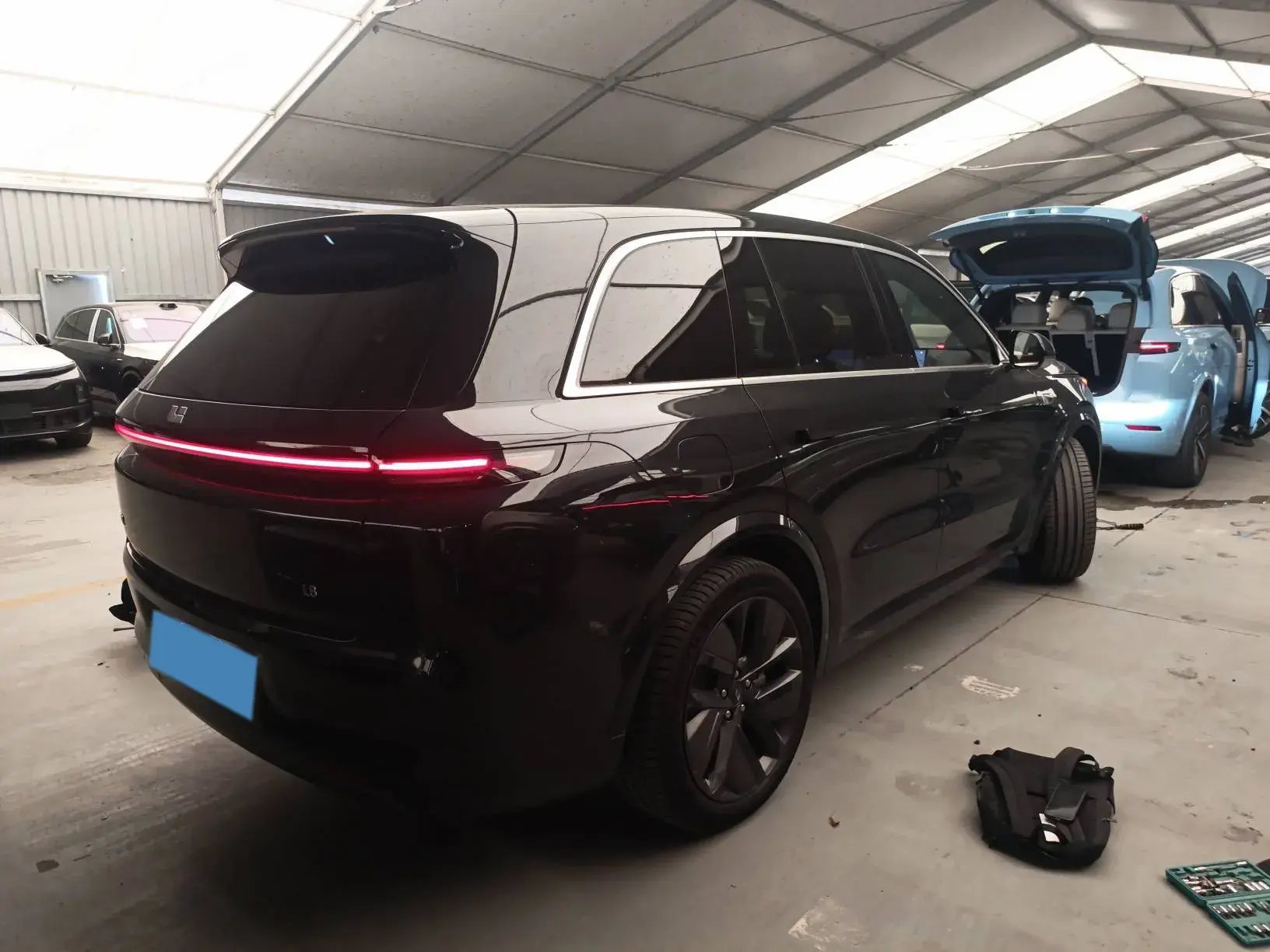 2024 LI L8 thumbnail 4