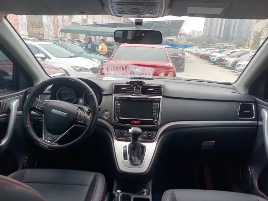 2018 Haval M6 1.5T 150HP L4 7DCT,autocango,china used car exporter,china ev exporter,chinese used car exporter,chinese used ev exporter