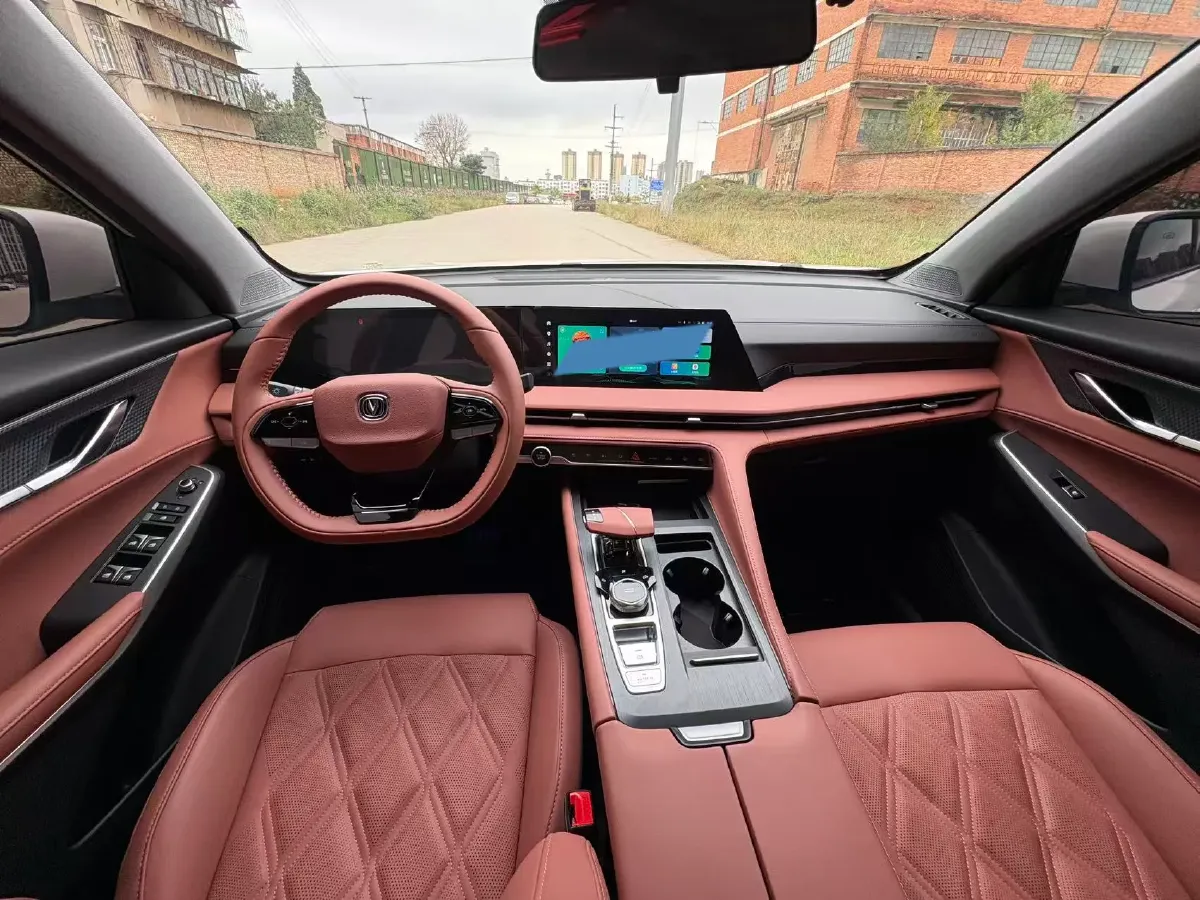 2023 ChangAn CS75 1.5T 188HP L4 7DCT,autocango,china used car exporter,china ev exporter,chinese used car exporter,chinese used ev exporter