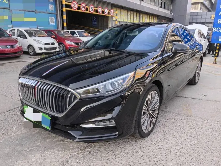 2022 HONGQI H5 view 1