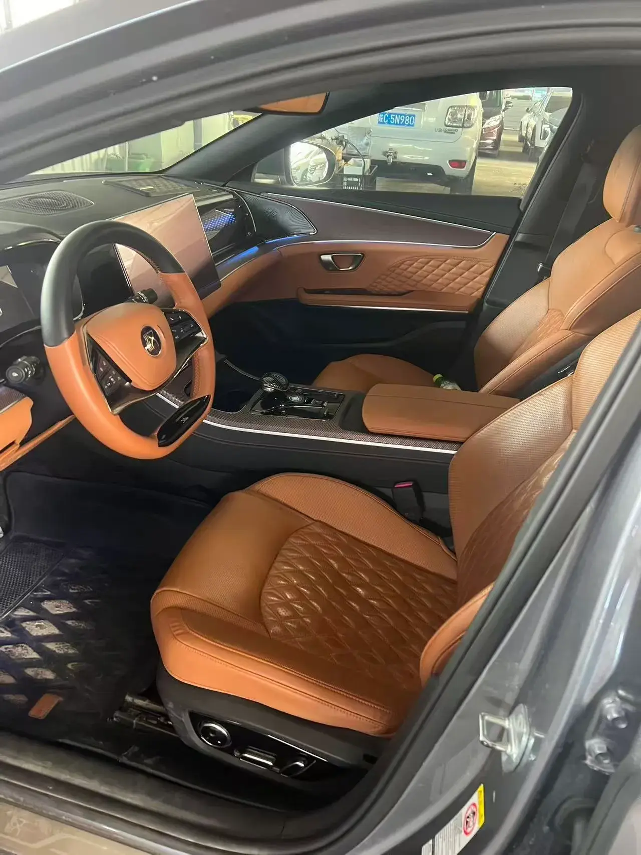 2022 BYD HAN thumbnail 2