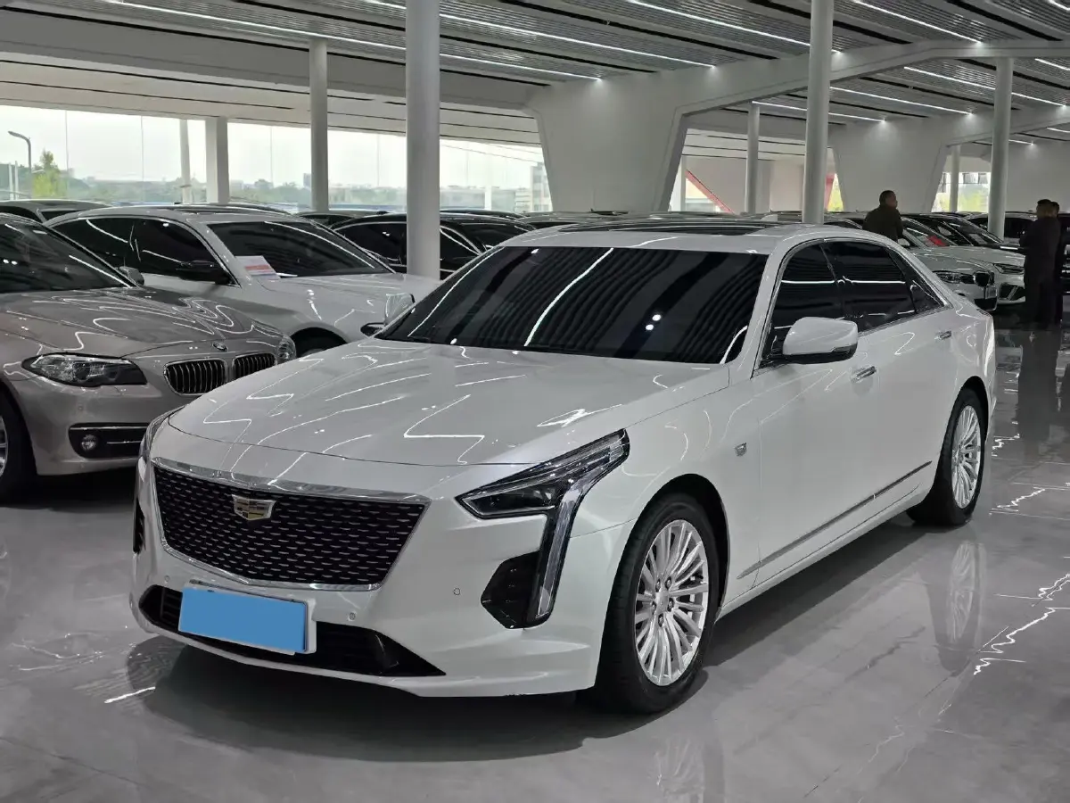 2019 Cadillac CT6 2.0T 241HP L4 10AT