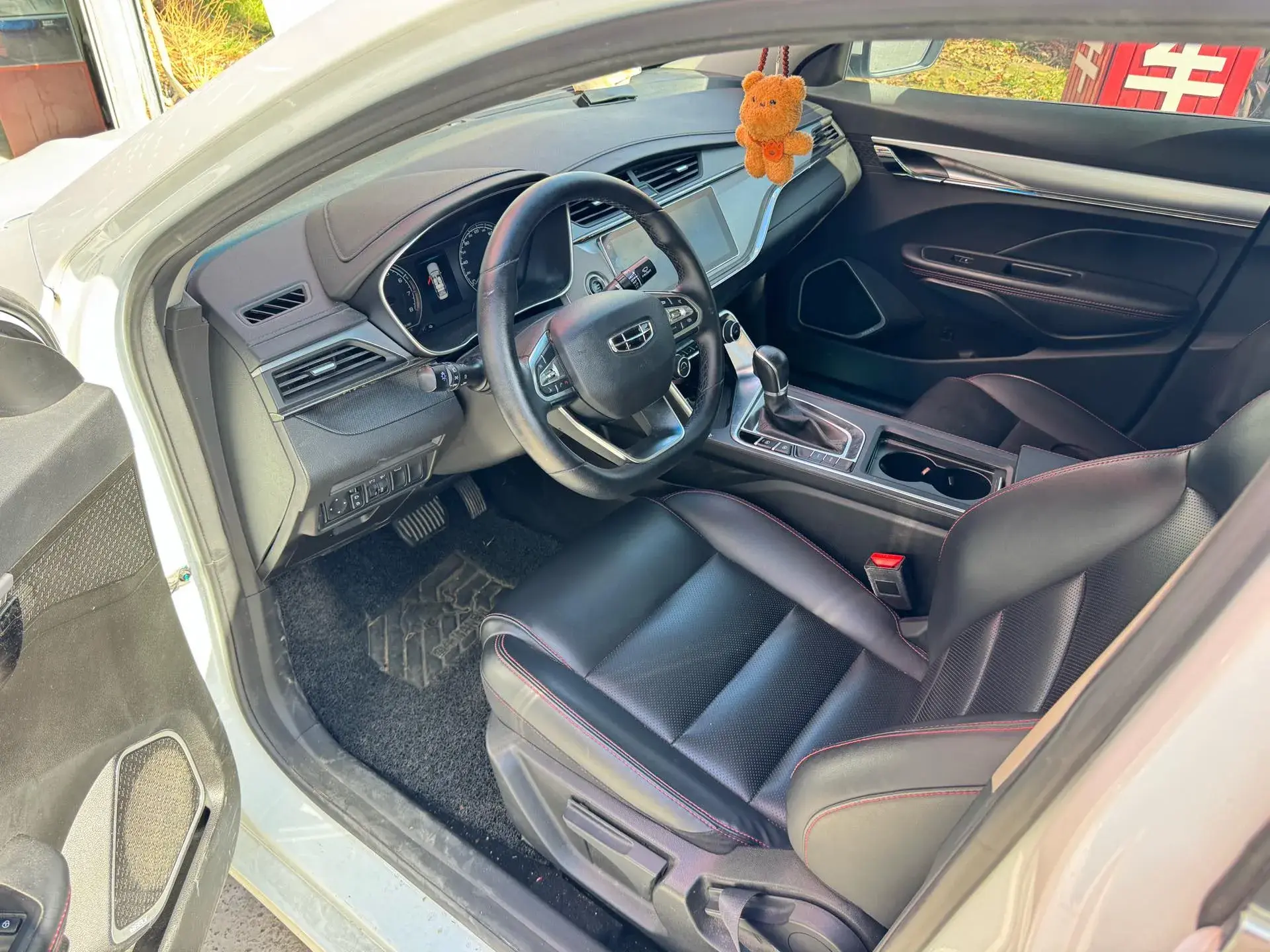 2020 GEELY BINRAY thumbnail 2