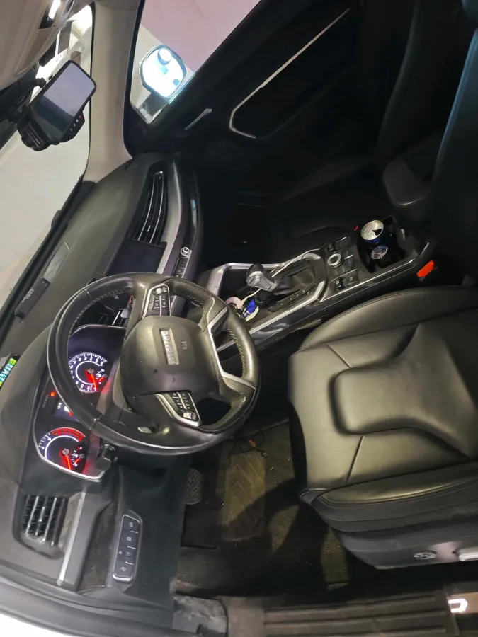 2018 Haval H6 1.5T 169HP L4 7DCT,autocango,china used car exporter,china ev exporter,chinese used car exporter,chinese used ev exporter