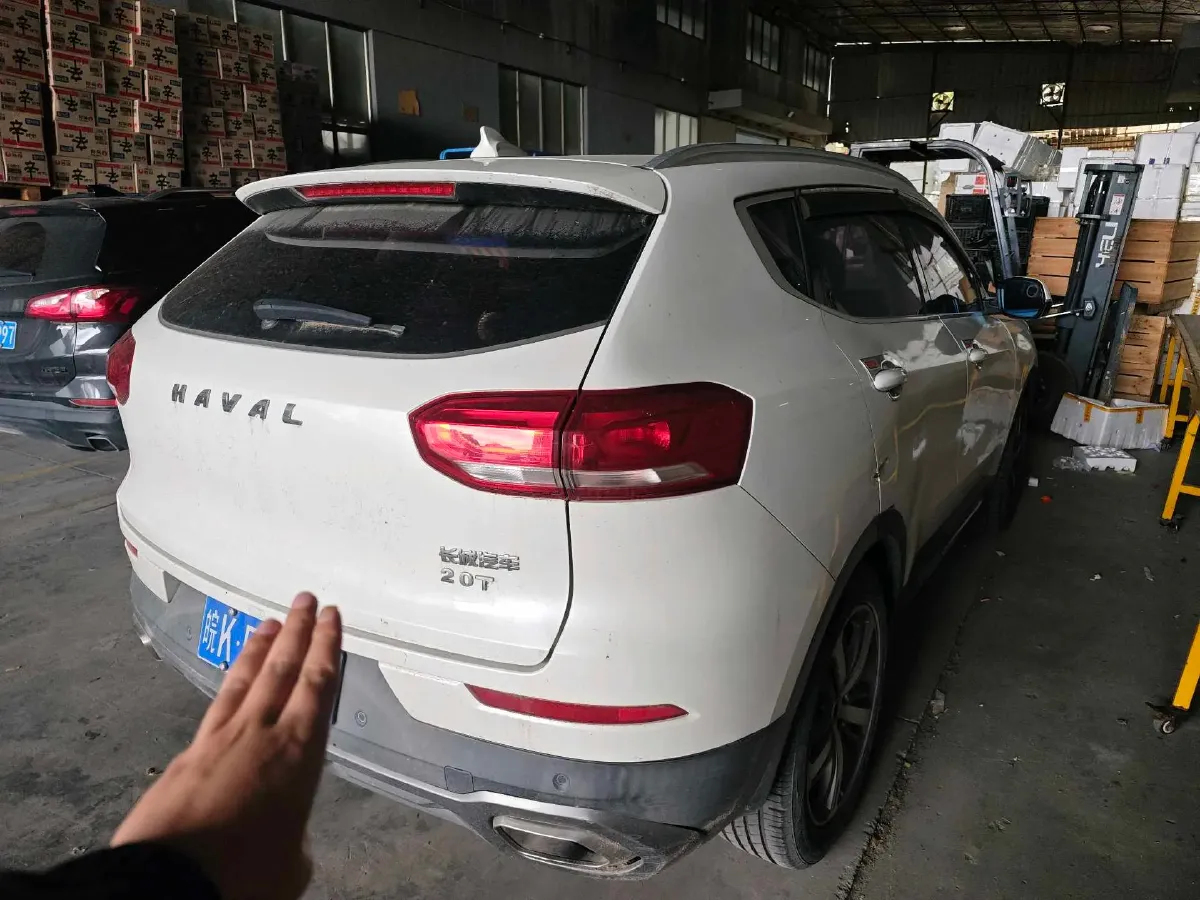 2018 Haval H6 1.5T 169HP L4 7DCT,autocango,china used car exporter,china ev exporter,chinese used car exporter,chinese used ev exporter