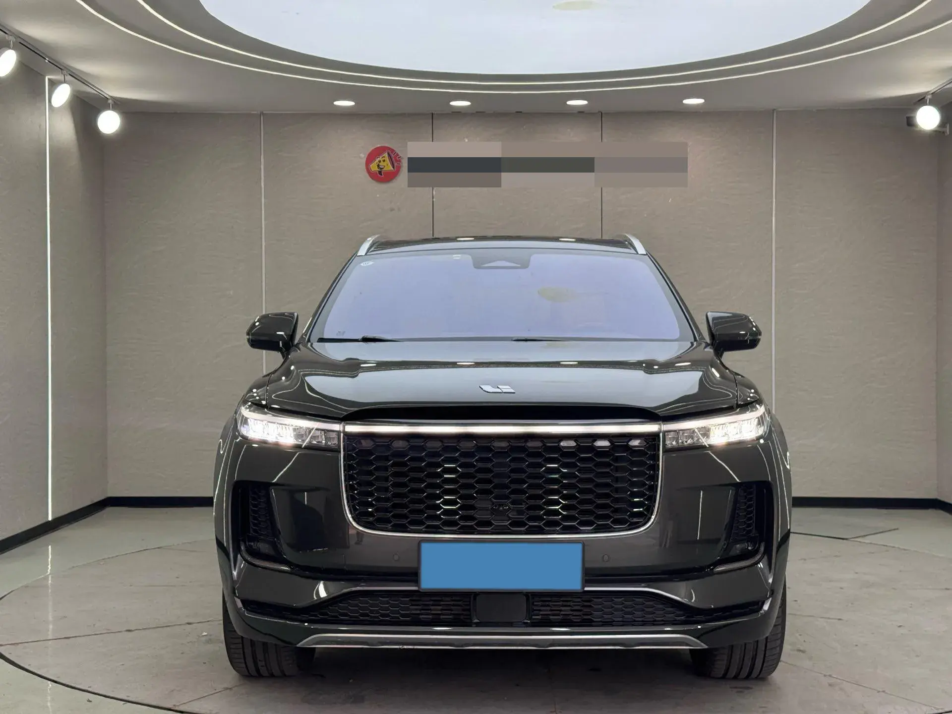 2021 LI ONE thumbnail 2