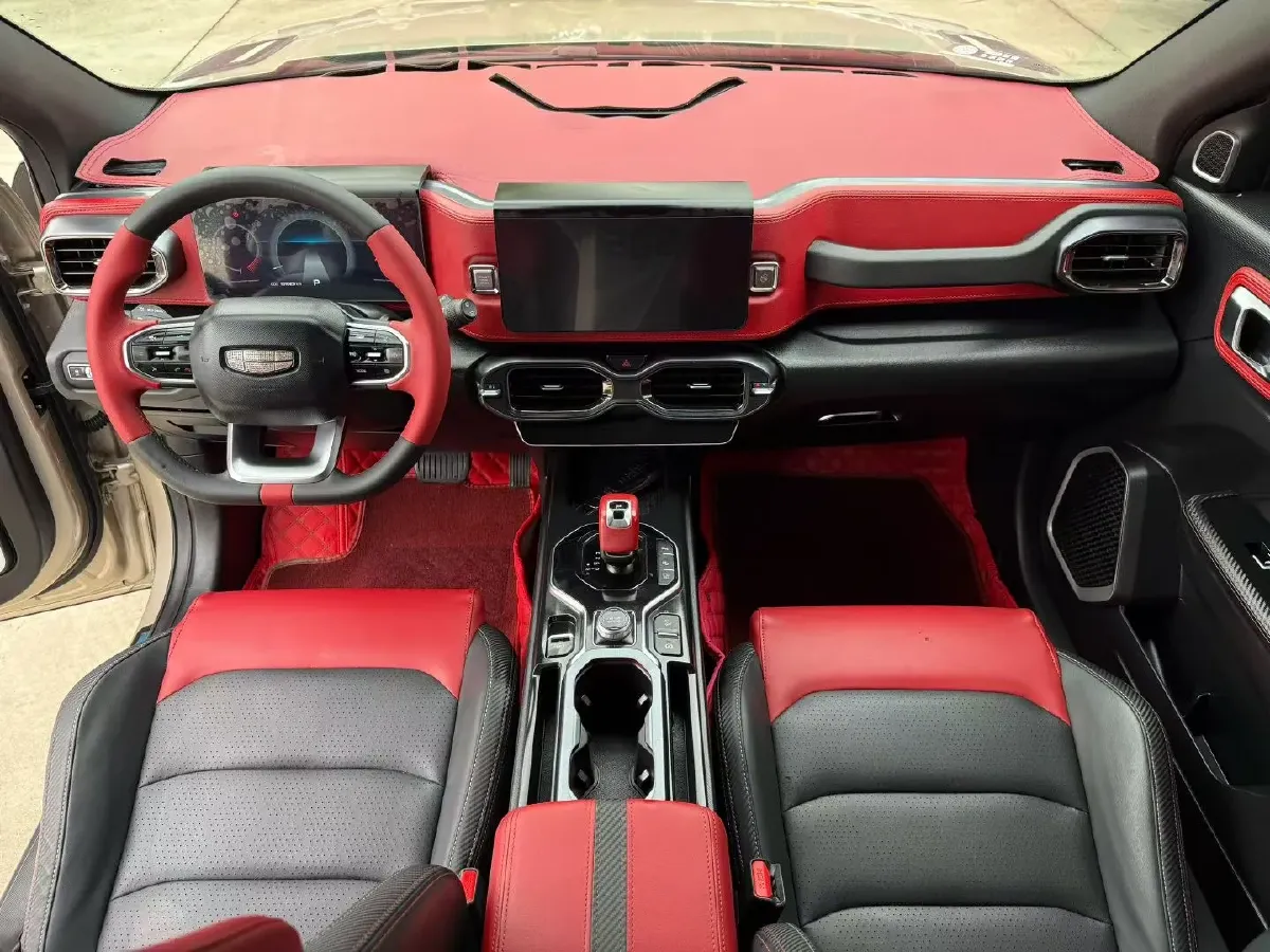 2020 Geely ICON 1.5T 177HP L3 7DCT,autocango,china used car exporter,china ev exporter,chinese used car exporter,chinese used ev exporter