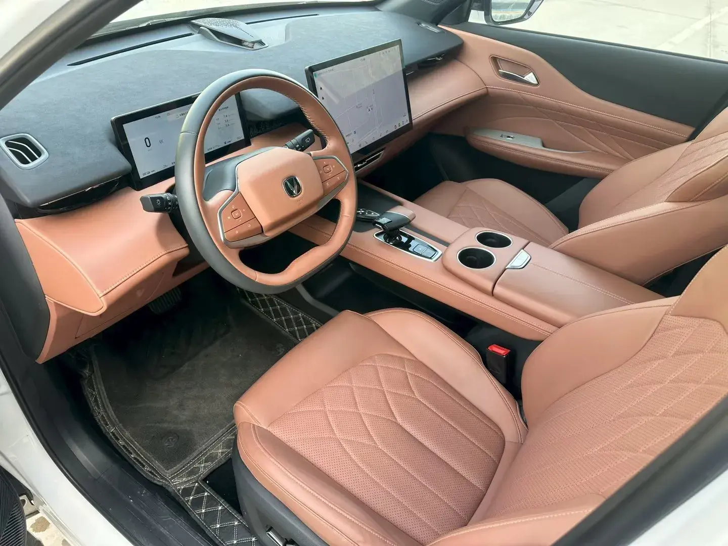 2024 CHANGAN UNI-Z thumbnail 4