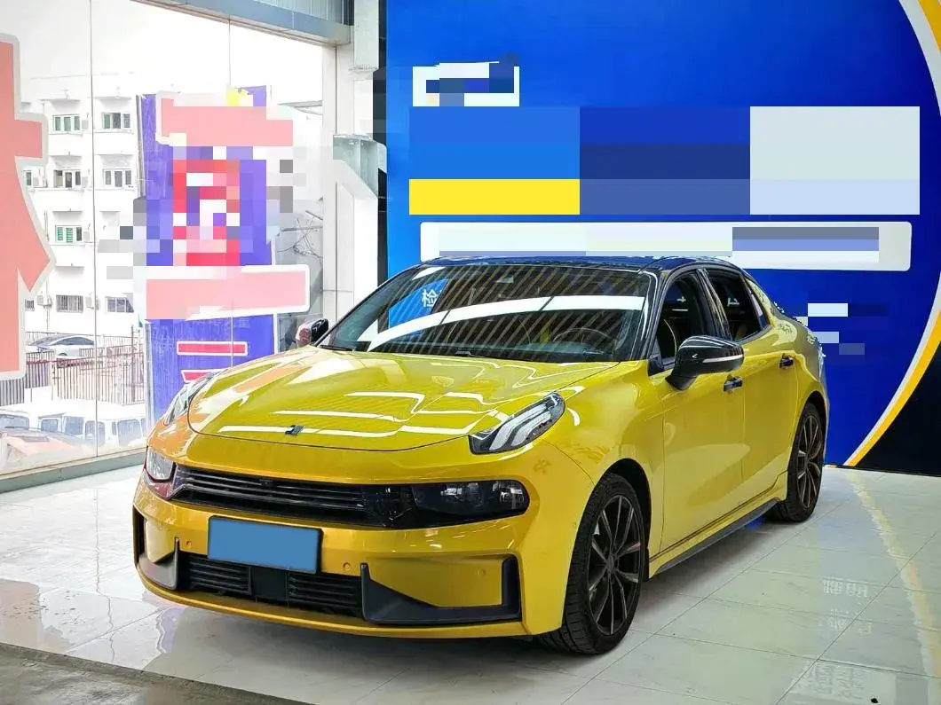 2021 LYNK&CO 03 view 1