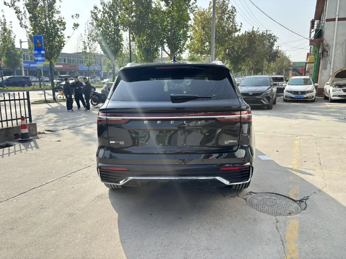 2025 Geely Monjaro 2.0T 238HP L4 8AT,autocango,china used car exporter,china ev exporter,chinese used car exporter,chinese used ev exporter