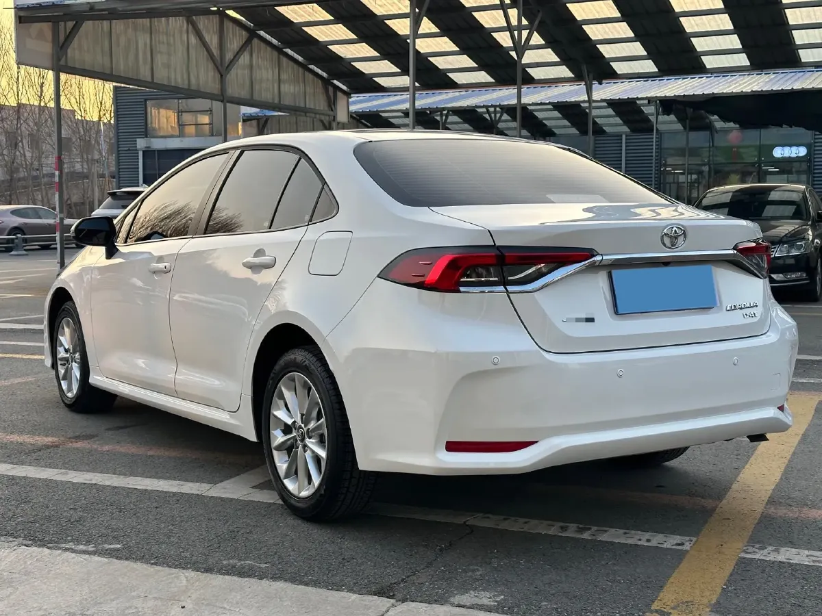 2021 Toyota Corolla 1.2T 116HP L4 CVT,autocango,china used car exporter,china ev exporter,chinese used car exporter,chinese used ev exporter