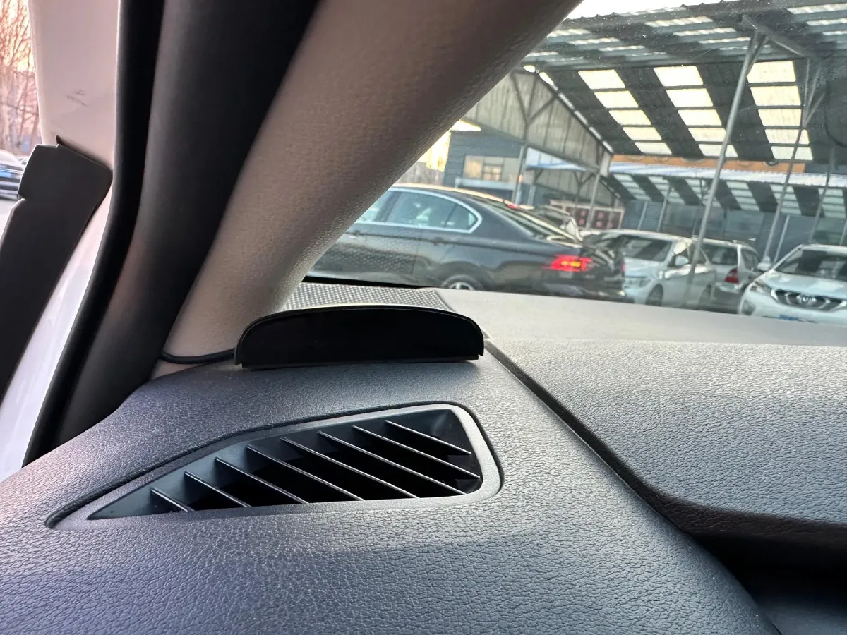 2021 Toyota Corolla 1.2T 116HP L4 CVT,autocango,china used car exporter,china ev exporter,chinese used car exporter,chinese used ev exporter