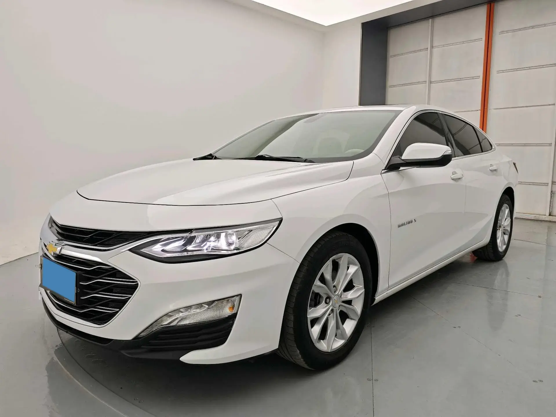 2021 CHEVROLET MALIBU view 1