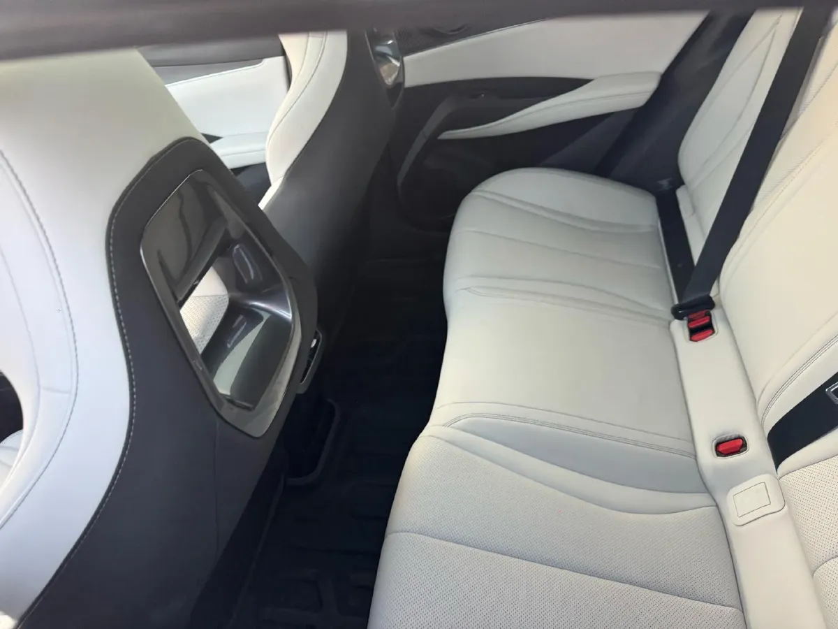 2024 BYD Seal 06 1.5L 101HP L4 E-CVT PHEV 15.87KWH,autocango,china used car exporter,china ev exporter,chinese used car exporter,chinese used ev exporter