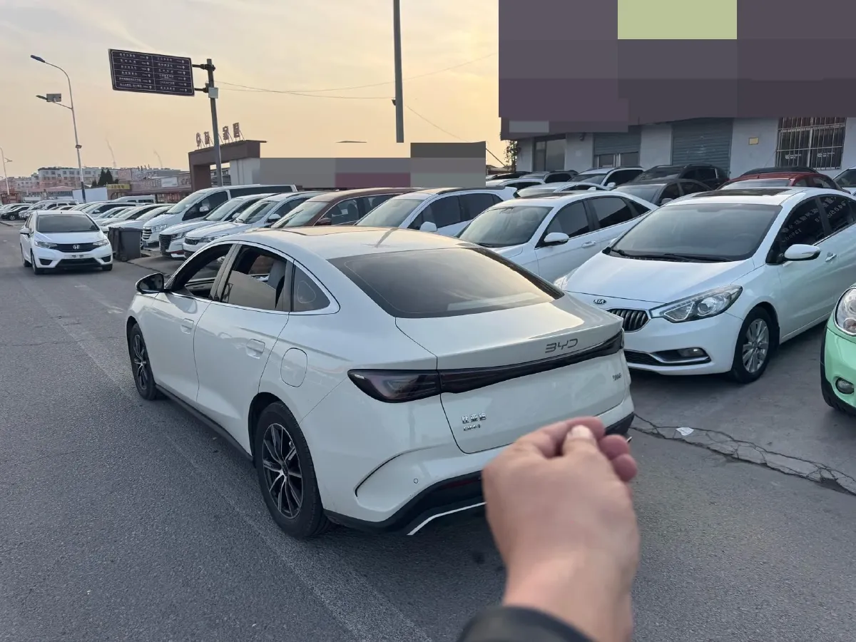 2024 BYD Seal 06 1.5L 101HP L4 E-CVT PHEV 15.87KWH,autocango,china used car exporter,china ev exporter,chinese used car exporter,chinese used ev exporter