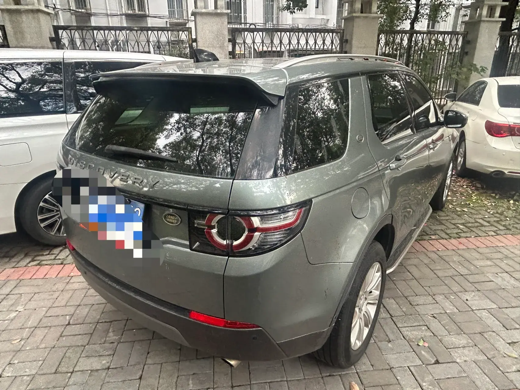 2018 LAND ROVER thumbnail 2