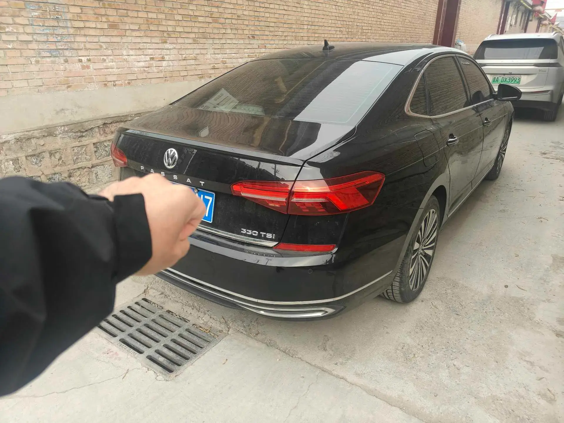 2020 VOLKSWAGEN PASSAT thumbnail 2