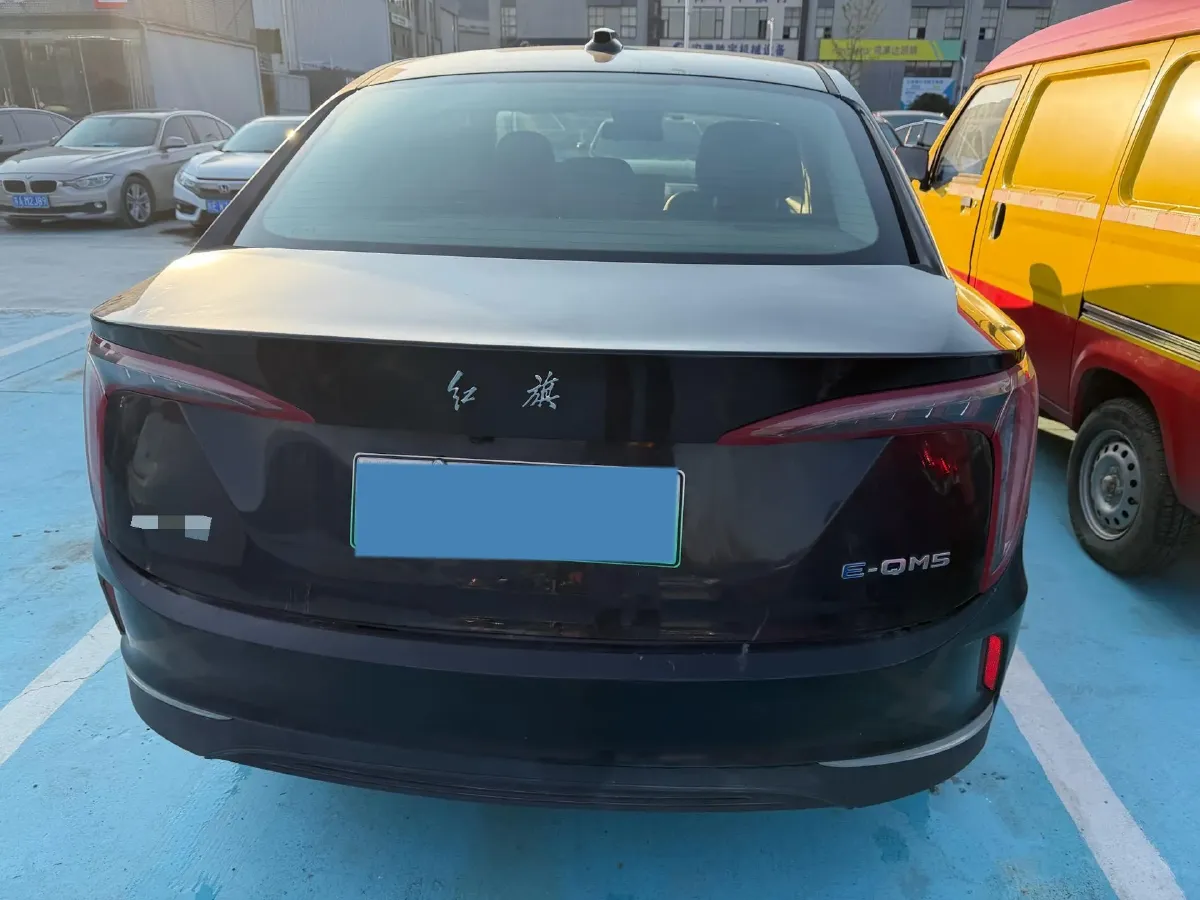 2023 HongQi E-QM5 BEV 74.9KWH,autocango,china used car exporter,china ev exporter,chinese used car exporter,chinese used ev exporter