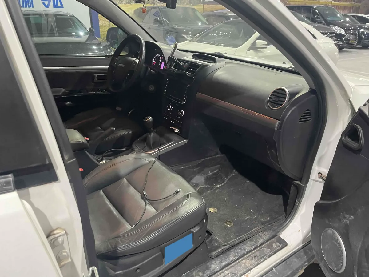 2018 Haval H5 Class 2.0T 190HP L4 6MT,autocango,china used car exporter,china ev exporter,chinese used car exporter,chinese used ev exporter