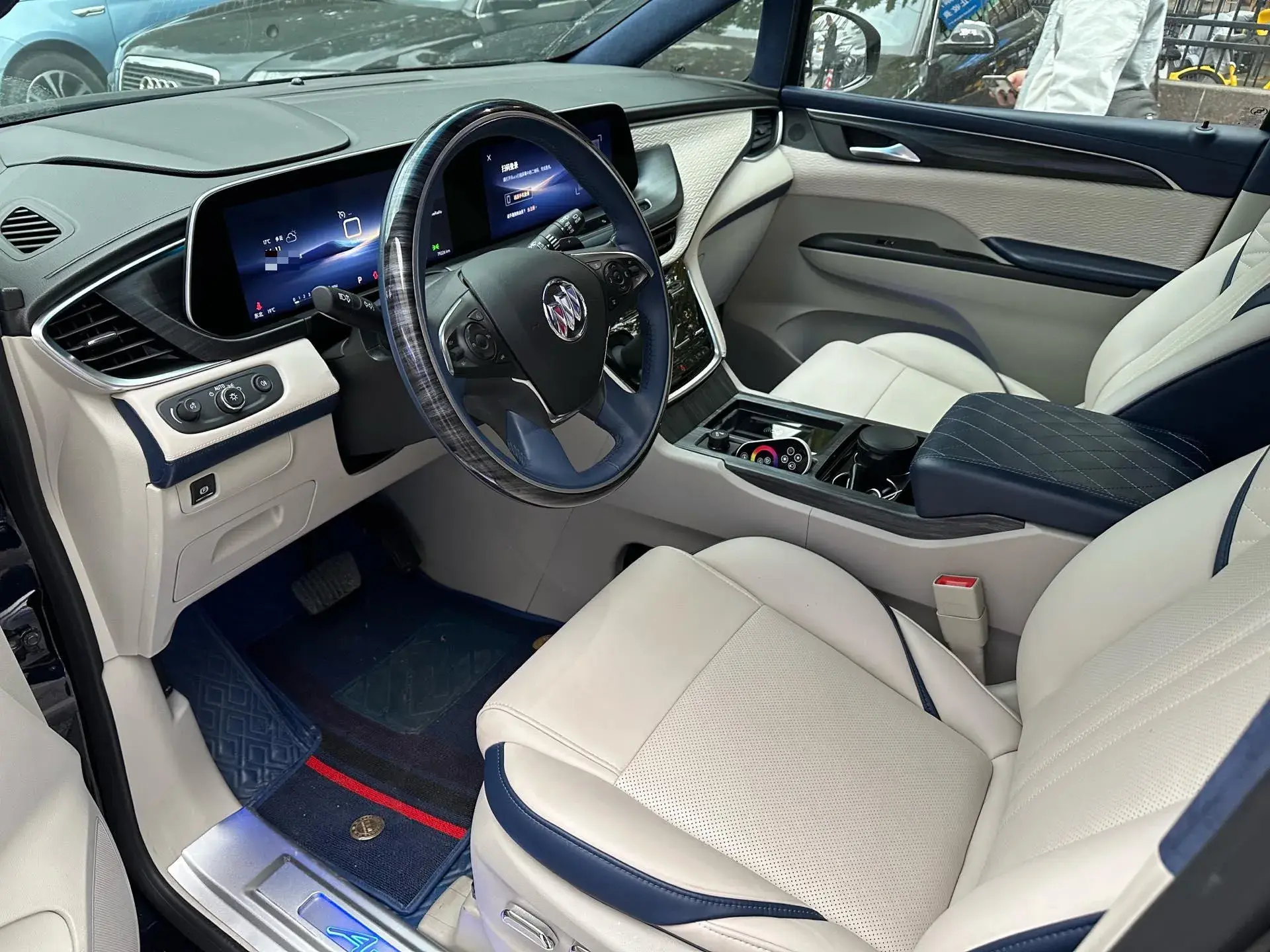 2023 BUICK GL8 thumbnail 3