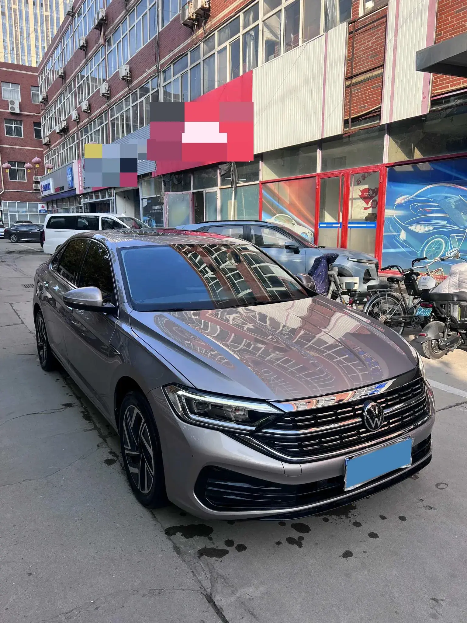 2023 VOLKSWAGEN SAGITAR thumbnail 2