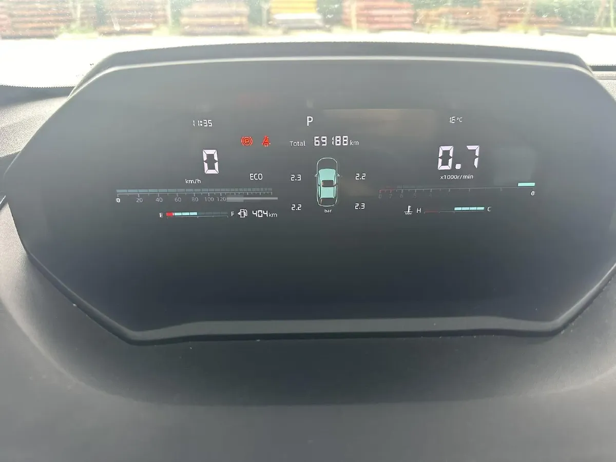 2022 ChangAn CS75 Plus 1.5T 178HP L4 6AT,autocango,china used car exporter,china ev exporter,chinese used car exporter,chinese used ev exporter