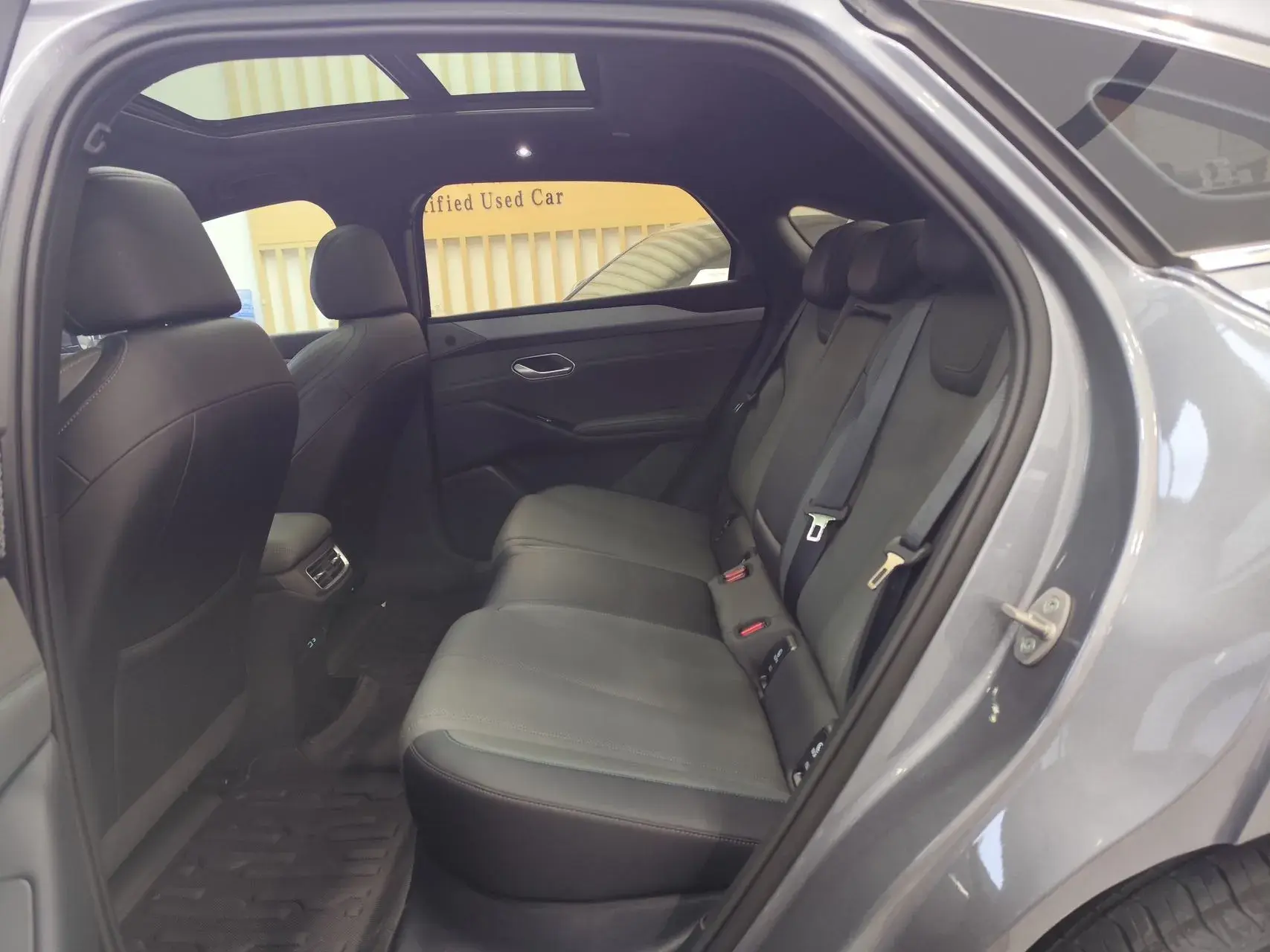 2025 BYD QINL thumbnail 4