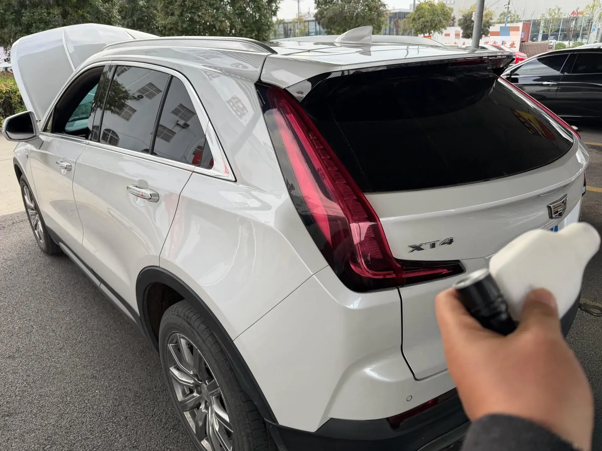 2020 CADILLAC XT4 thumbnail 2