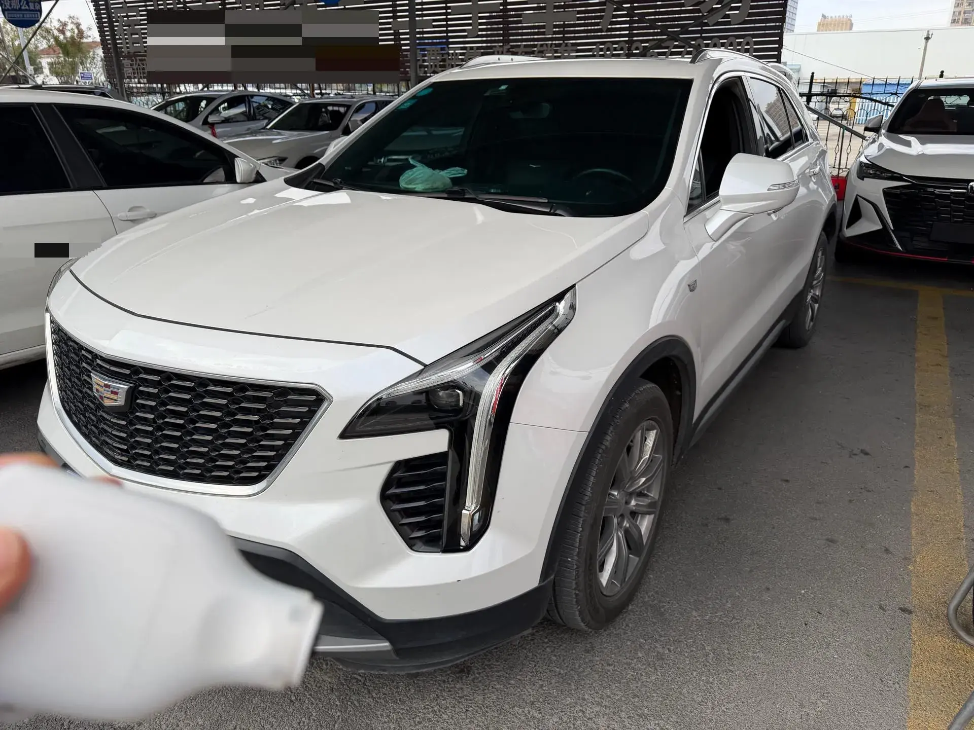 2020 CADILLAC XT4 view 1