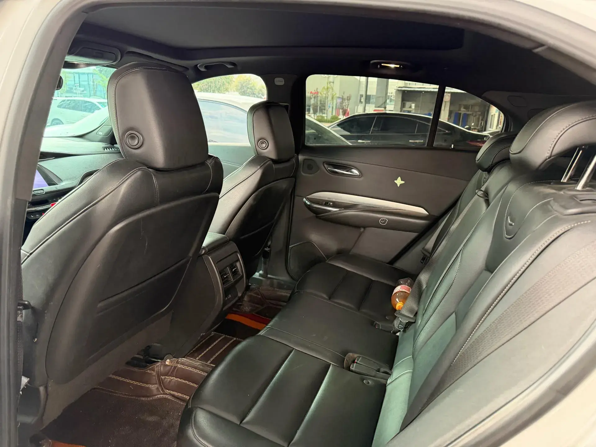 2020 CADILLAC XT4 thumbnail 4