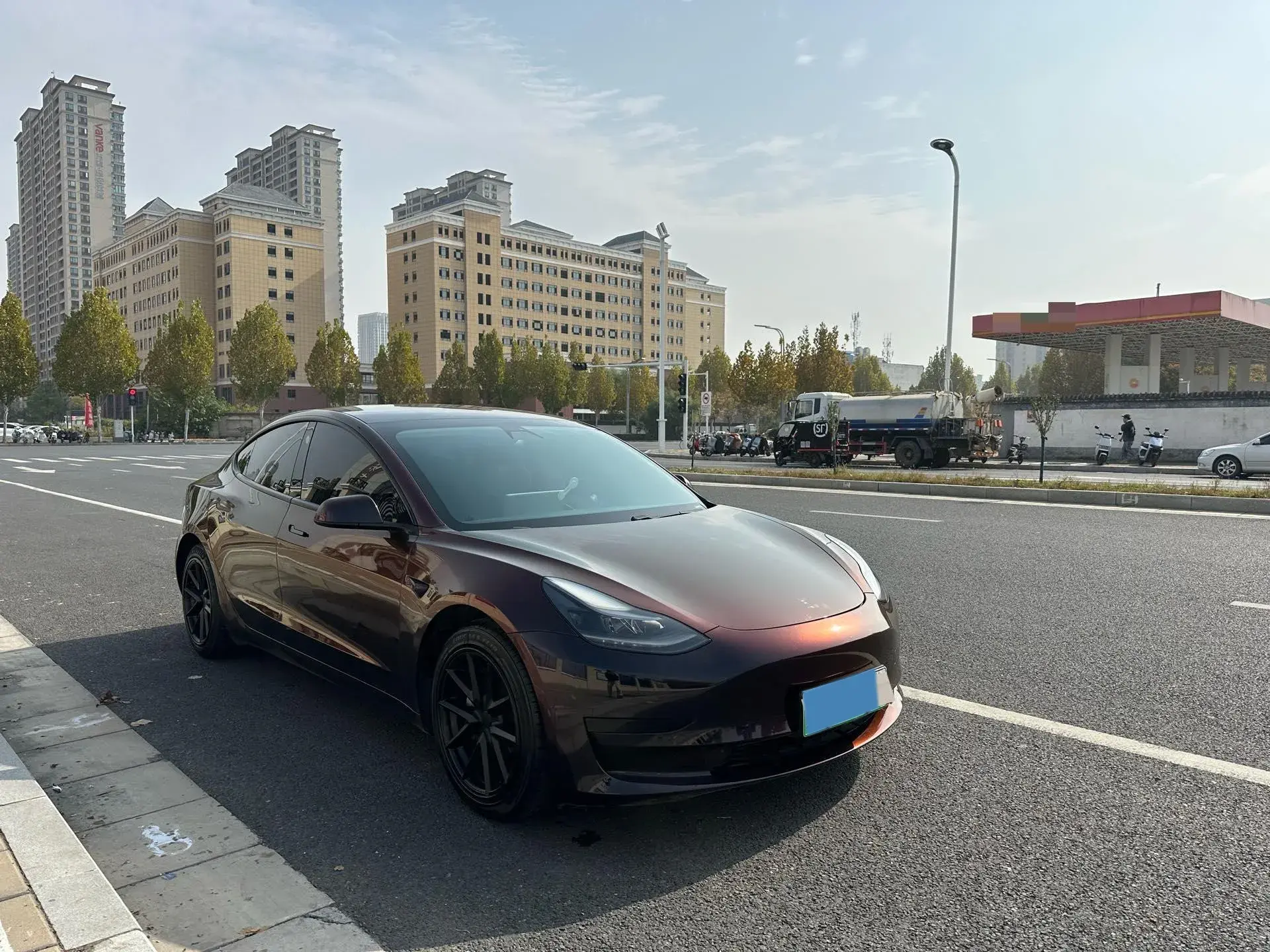 2021 TESLA MODEL thumbnail 3