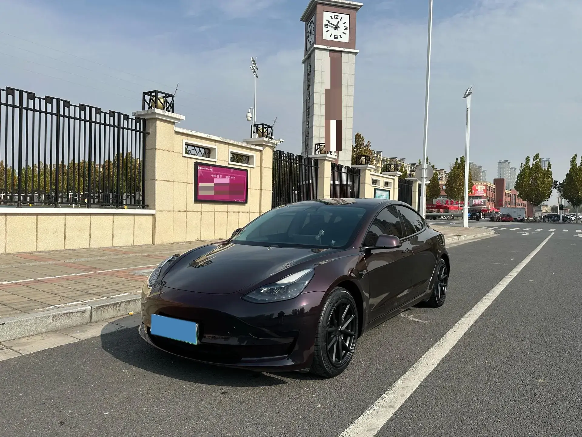 2021 TESLA MODEL view 1