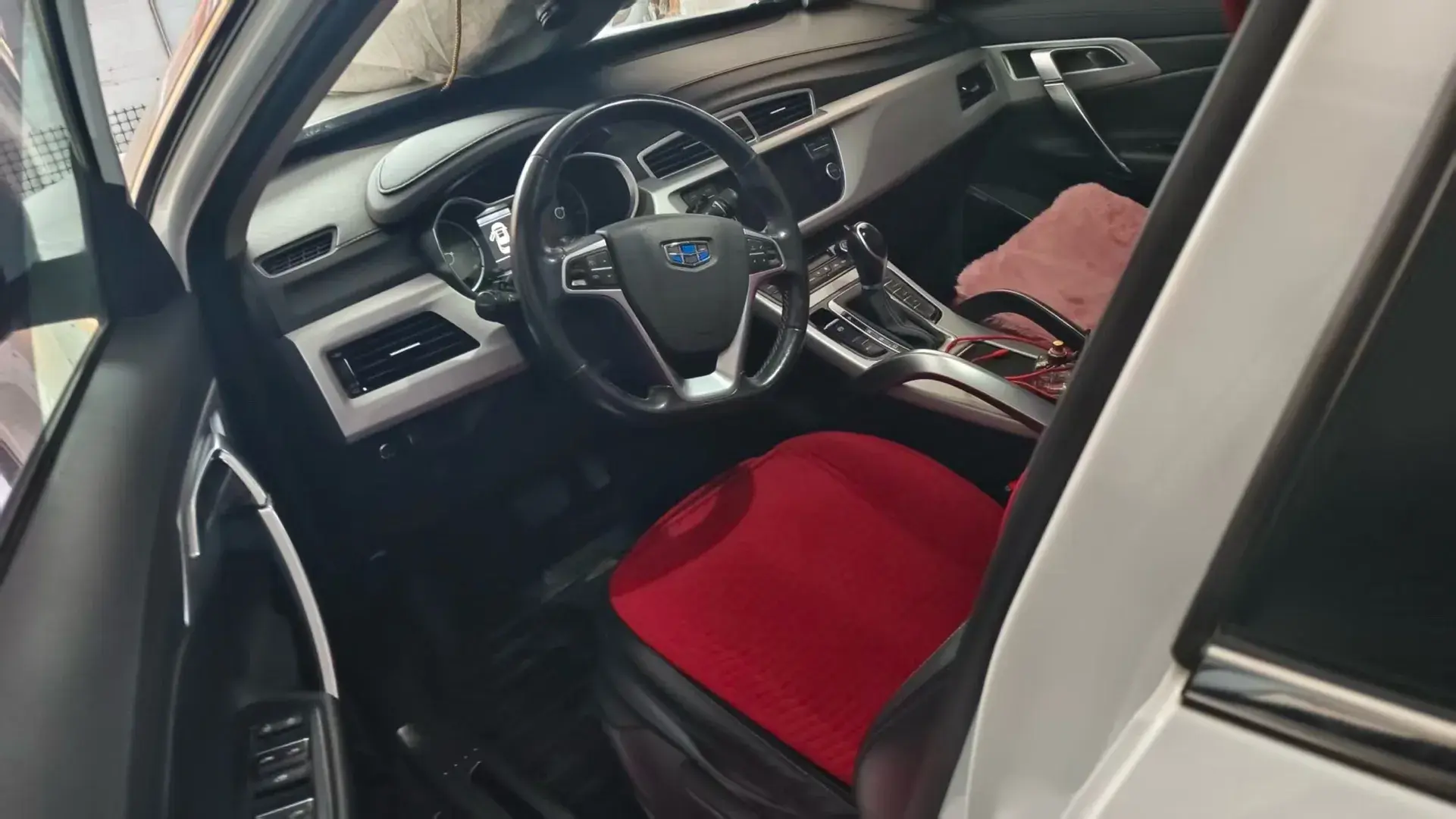 2016 GEELY AZKARRA thumbnail 3