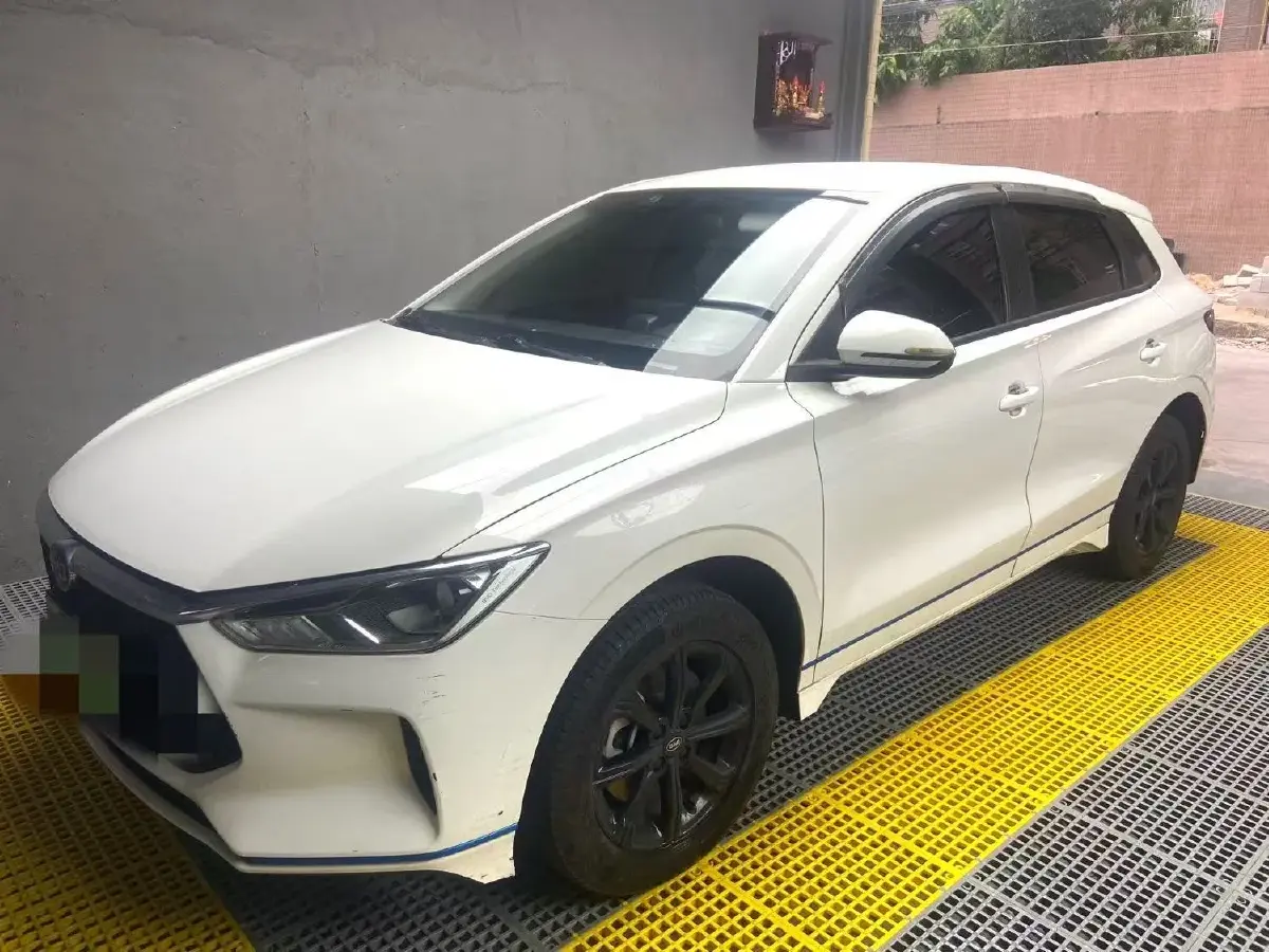 2021 BYD e2 BEV 43.2KWH