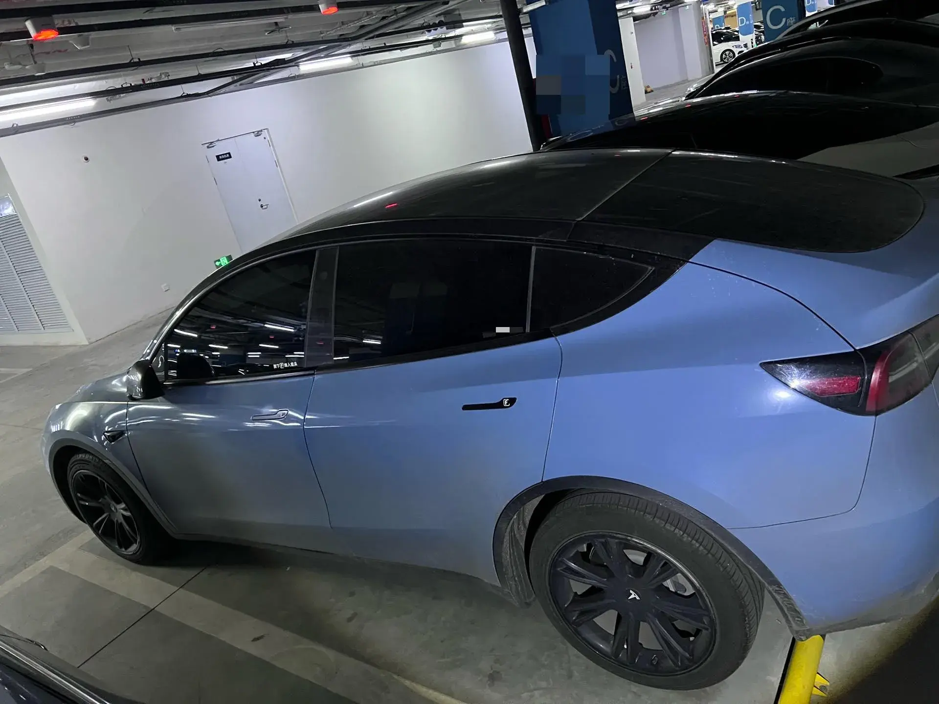 2021 TESLA MODEL thumbnail 3